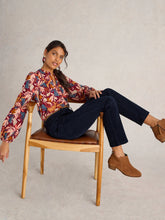 Load image into Gallery viewer, White Stuff UK Brooke Straight Cord Trouser Dk Navy