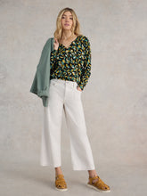 Load image into Gallery viewer, White Stuff UK Nelly Tee Black Print