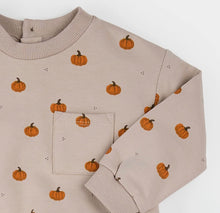 Load image into Gallery viewer, Petit Lem Pumpkin Jogger Set