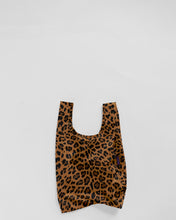 Load image into Gallery viewer, BAGGU Leopard Reusable Bag