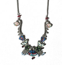 Load image into Gallery viewer, Ayala Bar Holiday Lights Vesele Necklace