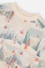 Load image into Gallery viewer, Deux Par Deux Vintage Ski Print Fleece Sweatshirt
