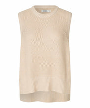 Load image into Gallery viewer, Masai Farrin Vest