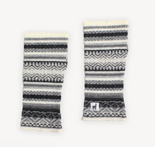 Load image into Gallery viewer, Pokoloko Baby Alpaca Bella Print Hat and Hand Warmers