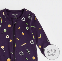 Load image into Gallery viewer, Petit Lem Trick-or-Treat Print Sleeper Deep Purple
