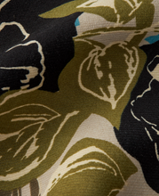 Load image into Gallery viewer, Masai Alo Scarf Loden Print