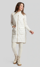 Load image into Gallery viewer, Ohsho Bianca Vest Cream