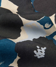 Load image into Gallery viewer, Masai Alo Scarf Teal Print