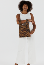 Load image into Gallery viewer, BAGGU Leopard Reusable Bag