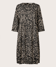 Load image into Gallery viewer, Masai Nukkel Dress