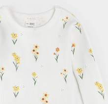 Load image into Gallery viewer, Petit Lem Daffodils Baby Pyjamas