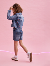 Load image into Gallery viewer, Creamie Heart Embroidered Crop Denim Jacket