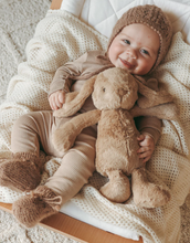 Load image into Gallery viewer, Penelope the Bunny Caramel