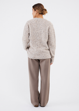 Load image into Gallery viewer, Fig Kanti Cardigan Birch Speckles