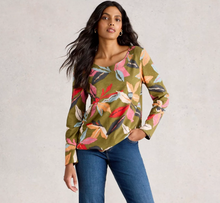 Load image into Gallery viewer, White Stuff UK Weaver LS Tee Khaki Green