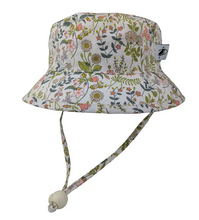 Load image into Gallery viewer, Puffin Gear Botanists Walk Camp Hat