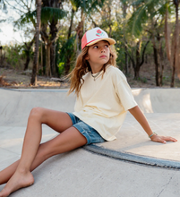 Load image into Gallery viewer, Headster Catching Feelings Trucker Hat