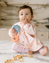 Load image into Gallery viewer, Loulou Lollipop Seashells Waterproof Bib