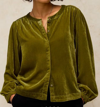 Load image into Gallery viewer, White Stuff UK Lana Velvet Top Mid Green