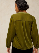Load image into Gallery viewer, White Stuff UK Lana Velvet Top Mid Green