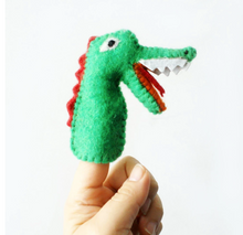 Load image into Gallery viewer, Animal Finger Puppets Felted Wool