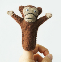 Load image into Gallery viewer, Animal Finger Puppets Felted Wool