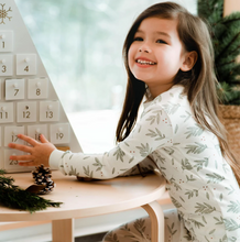 Load image into Gallery viewer, Petit Lem Laurel Leaves Pyjamas