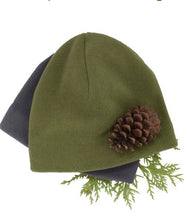 Load image into Gallery viewer, Puffin Gear Fleece Beanie