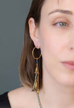 Load image into Gallery viewer, Ayala Bar Prism, Vine Earring
