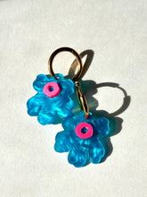 Load image into Gallery viewer, Dconstruct Poppy Medium Hoop
