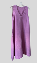 Load image into Gallery viewer, Mes Soeurs et Moi Anoa Violet Linen Dress
