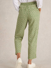 Load image into Gallery viewer, White Stuff UK Elle Linen Blend Trouser Green Print
