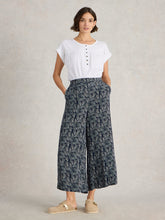 Load image into Gallery viewer, White Stuff UK Lisette Crinkle Culotte Navy Print
