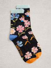 Load image into Gallery viewer, White Stuff Uk Floral Ankle Socks Black Multi

