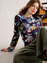 Load image into Gallery viewer, White Stuff UK Weaver Tee Navy Print
