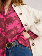 Load image into Gallery viewer, White Stuff UK Annie Jersey Shirt Plum Print
