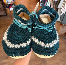 Load image into Gallery viewer, Padraig Womens Slippers Forest Stripe
