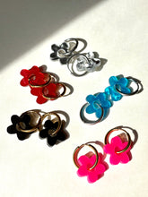 Load image into Gallery viewer, Dconstruct Daze Mini Flower Hoop
