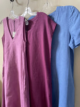 Load image into Gallery viewer, Mes Soeurs et Moi Anoa Violet Linen Dress
