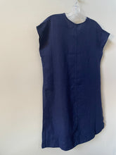 Load image into Gallery viewer, Mes Soeurs et Moi Antilope Navy Tunic
