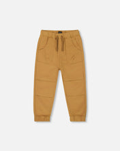 Load image into Gallery viewer, Deux Par Deux Stretch Twill Jogger Doe
