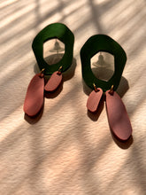 Load image into Gallery viewer, Dconstruct Metallic Asymetric Earrings
