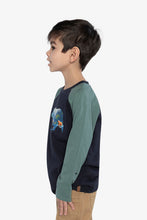 Load image into Gallery viewer, Deux Par Deux Bear Silhouette Raglan Tee
