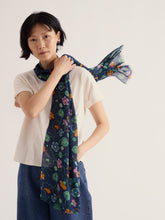 Load image into Gallery viewer, Seasalt Pentille Organic Cotton Scarf Nasturtium Press Maritime
