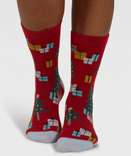 Load image into Gallery viewer, Thought Jemila Christmas Organic Cotton Socks Poppy Red
