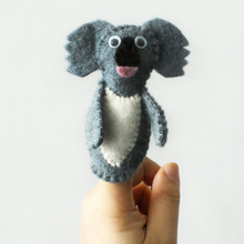 Load image into Gallery viewer, Animal Finger Puppets Felted Wool
