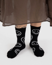 Load image into Gallery viewer, BAGGU Crew Socks Black Happy
