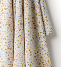 Load image into Gallery viewer, Wilson and Frenchy Ava Floral Blanket
