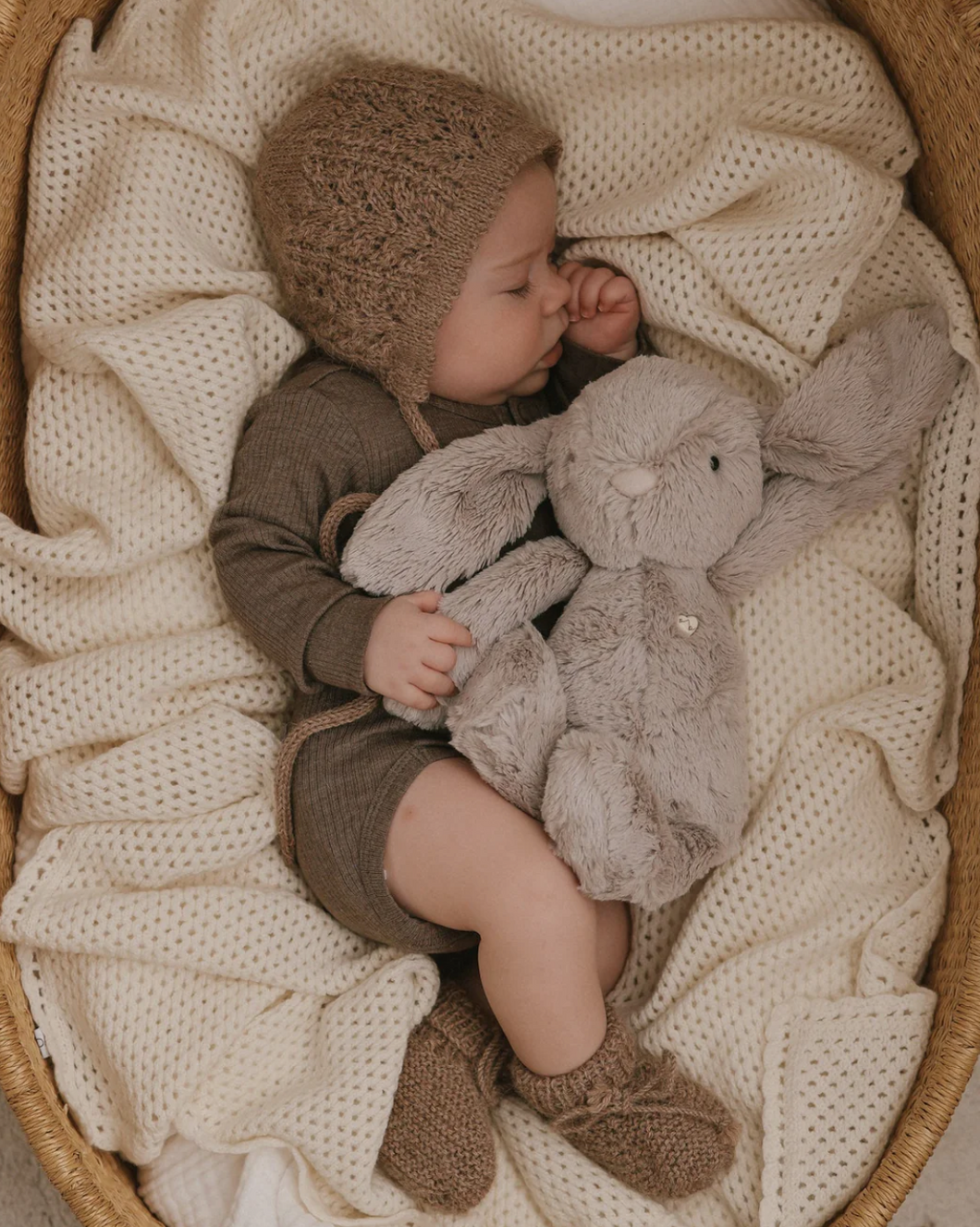 Penelope the Bunny Beige