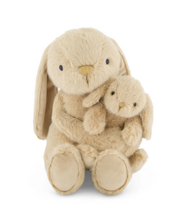 Frankie the Hugging Bunny Caramel